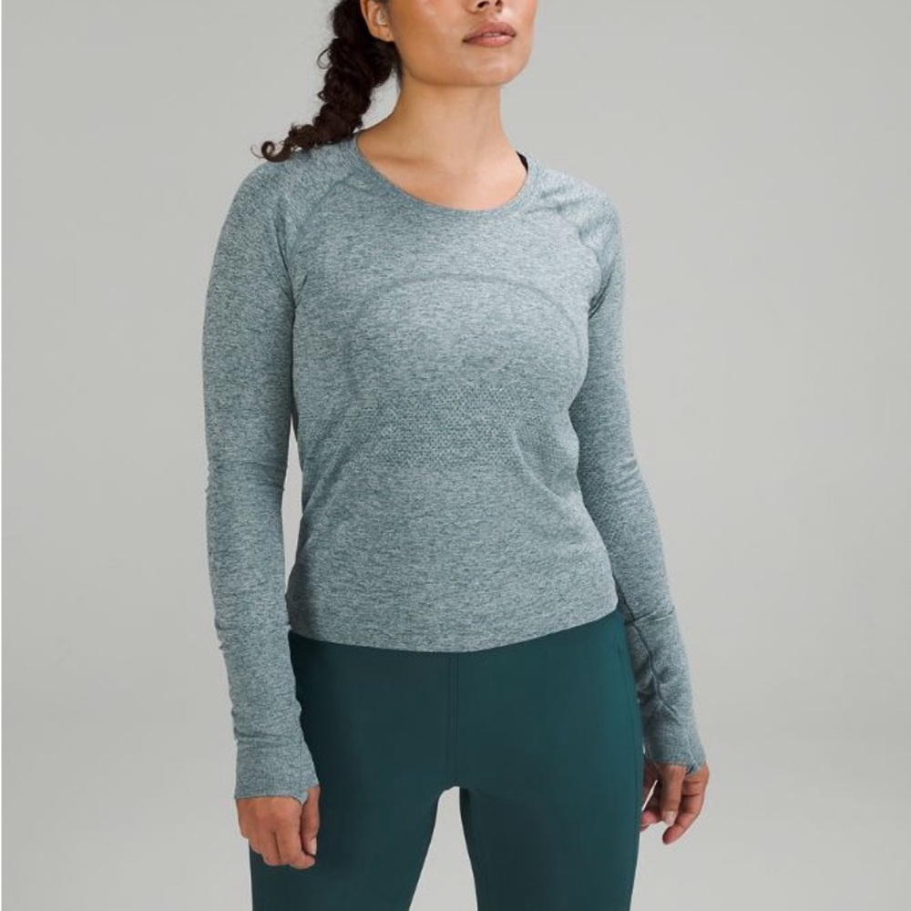 LULULEMON Racer Length Swiftly Tech Long Sleeve 2.0 Top